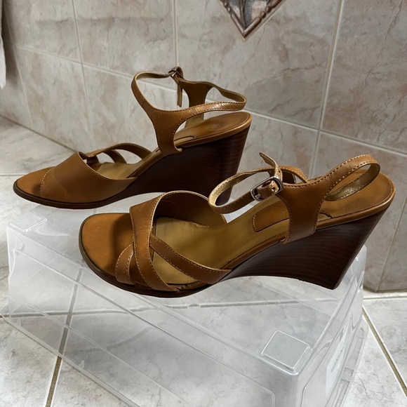 Parade Sandals with Wedged Heel/SIZE 8 - Picture 4 of 8